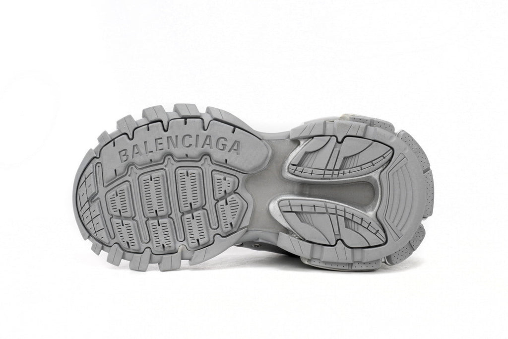 Balenciaga men's shoes Track Sneaker   balenciaga runners Silvery-white