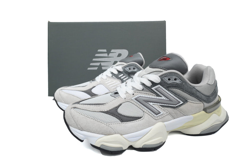New Balance 9060 Women's & Men's Chunky Retro Sneakers - Grey & Cream