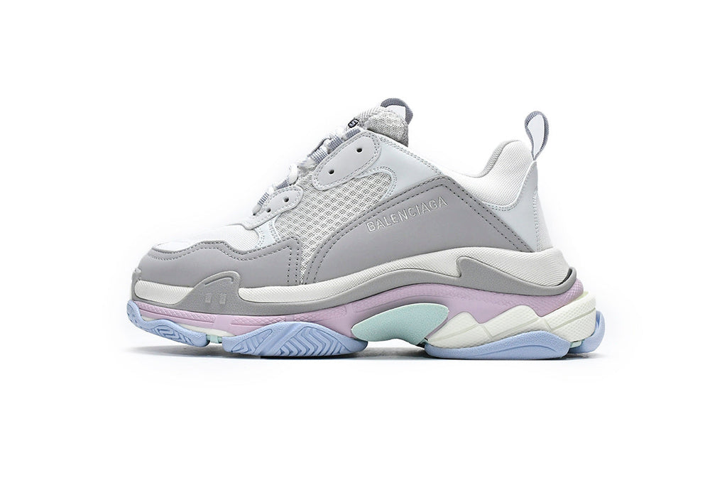 Balenciaga men's shoes Track Sneaker Triple S Sneakers  balenciaga runners White
