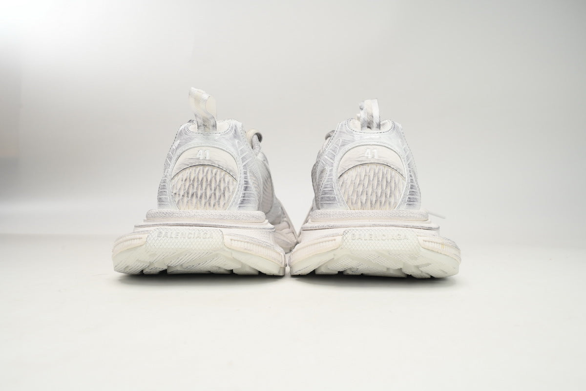 Balenciaga 3XL men's shoes Track Sneaker – Low-Top Chunky Sole balenciaga runners  White