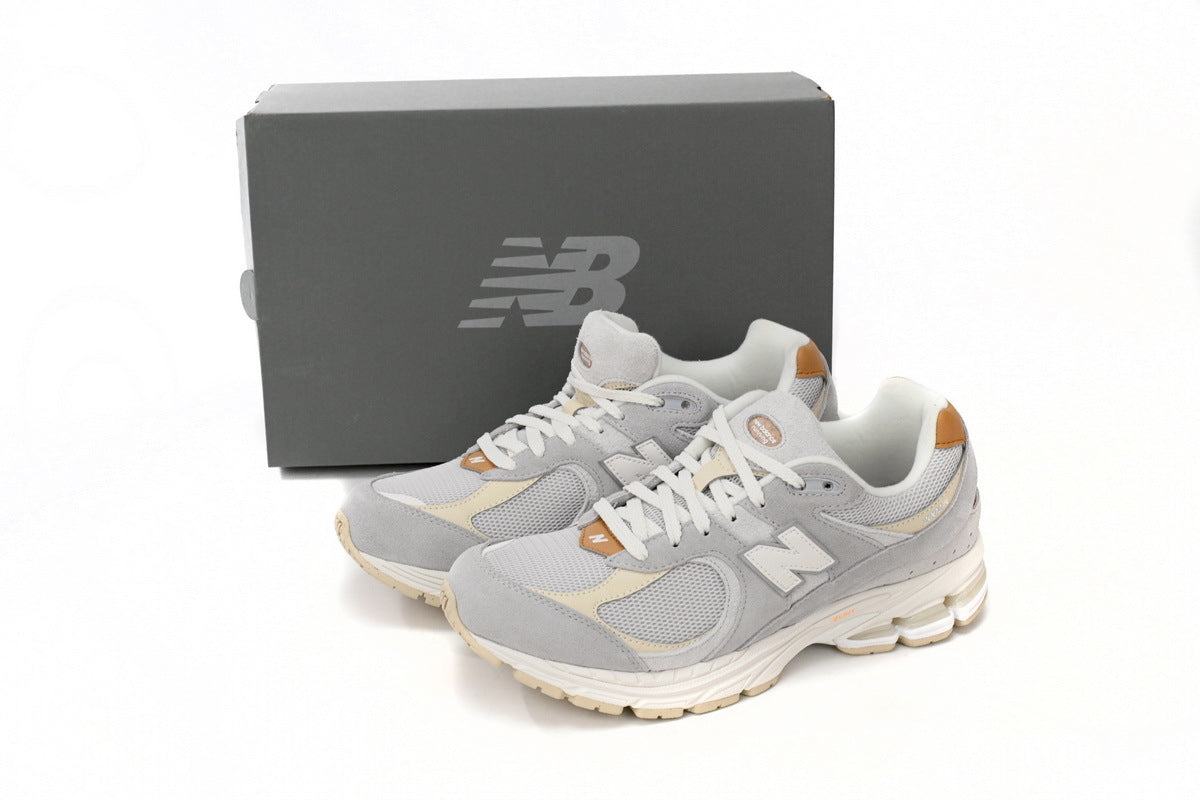 New Balance 2002R Women's & Men's Light Grey & Cream Retro Sneakers