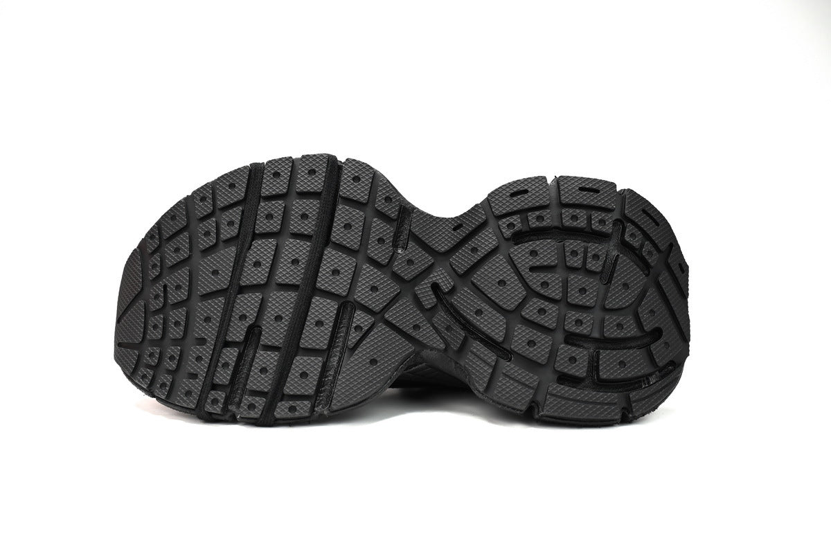 Balenciaga men's shoes Track 3XL Sneaker – Low-Top Chunky Sole  balenciaga runners black