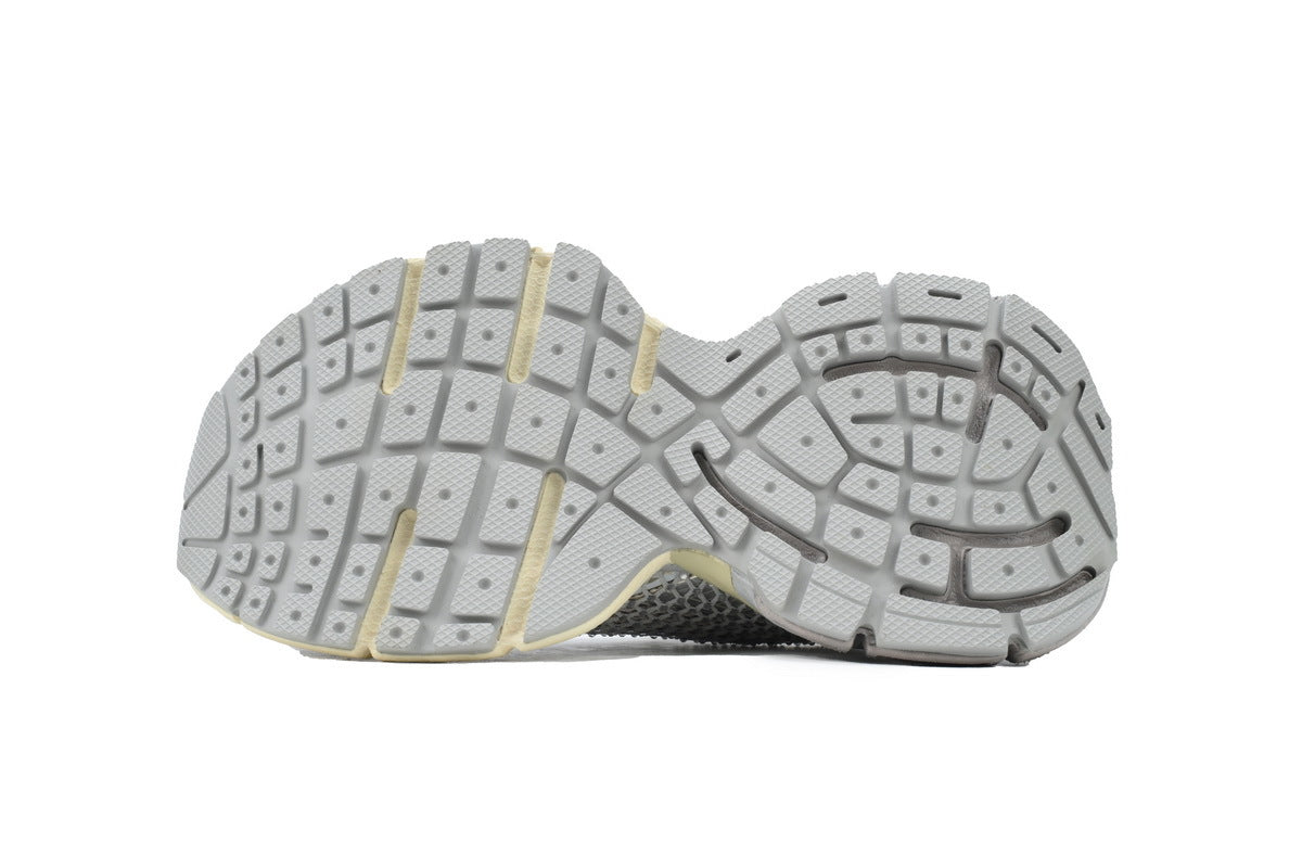 Balenciaga 3XL men's shoes Track Sneaker – Low-Top Chunky Sole  balenciaga runners White