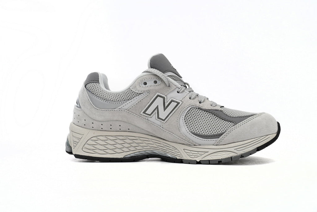 New Balance 2002R Women's & Men's Light Grey Retro Lifestyle Sneakers