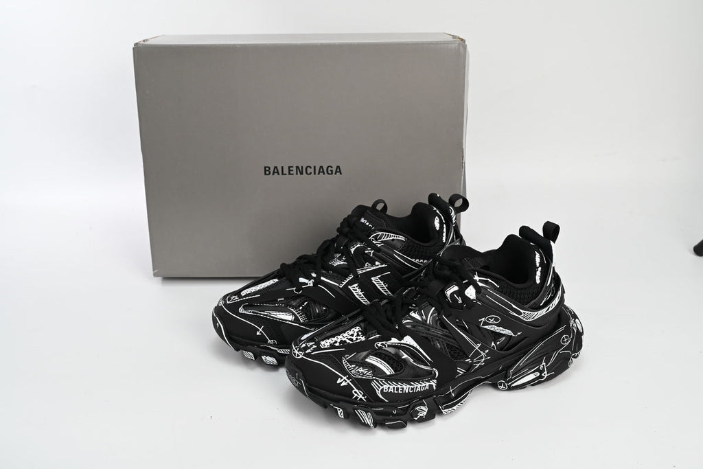 Balenciaga men's shoes Track Sneaker  balenciaga runners black
