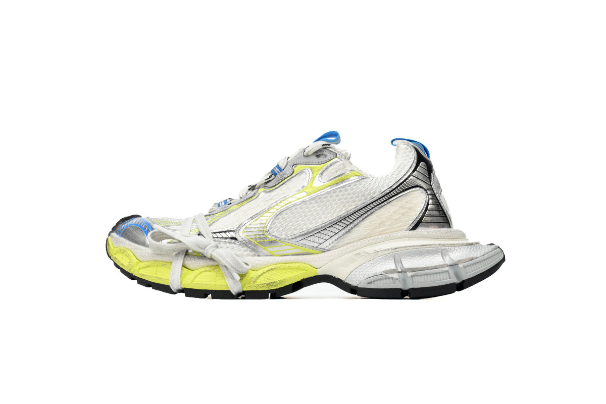 Balenciaga 3XL men's shoes Track Sneaker – Low-Top Chunky Sole   balenciaga runners
