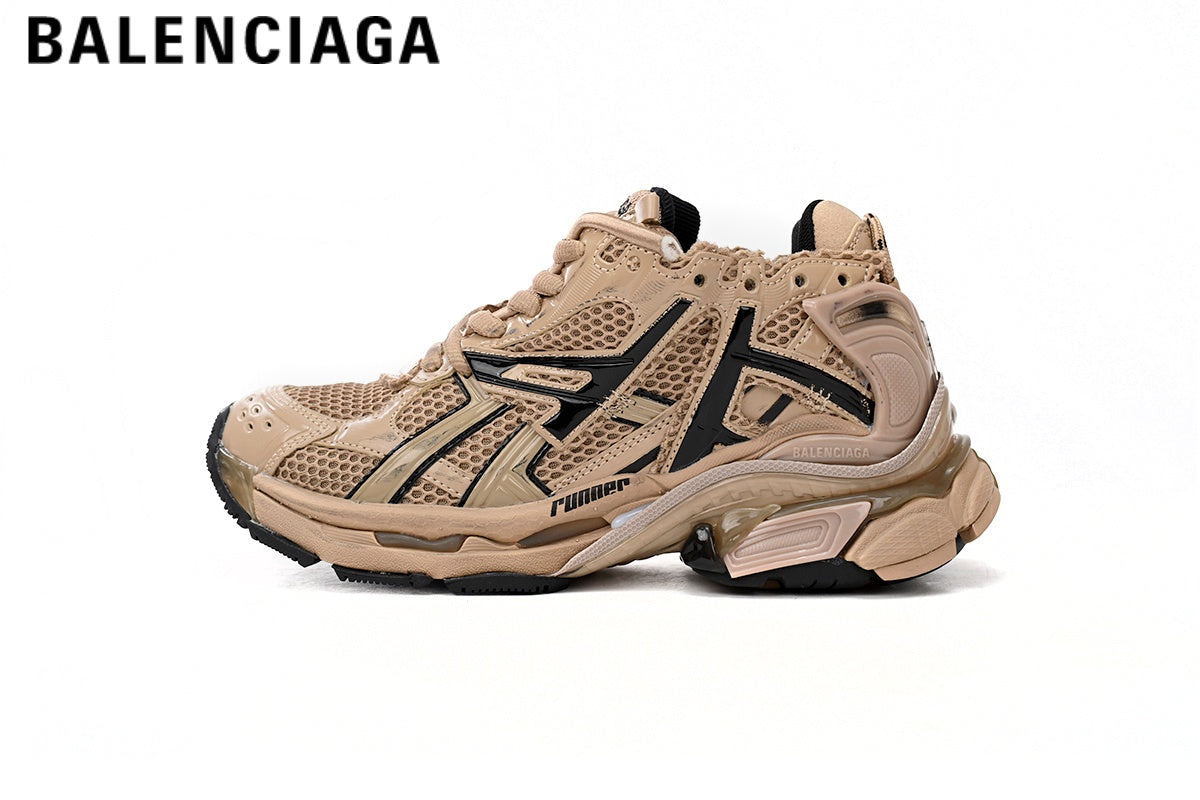 Balenciaga Runner men's shoes  women sneakers— Beige / Black