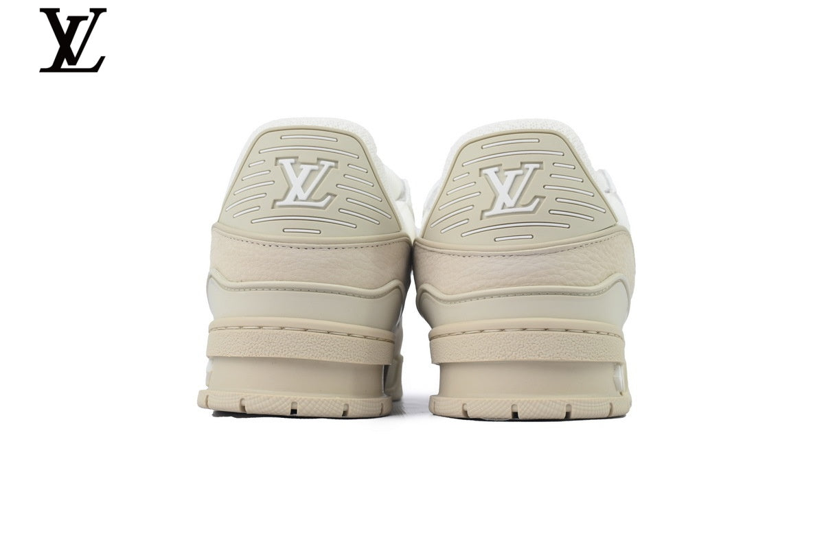 Louis Vuitton LV shoes for man  women Trainer Sneaker