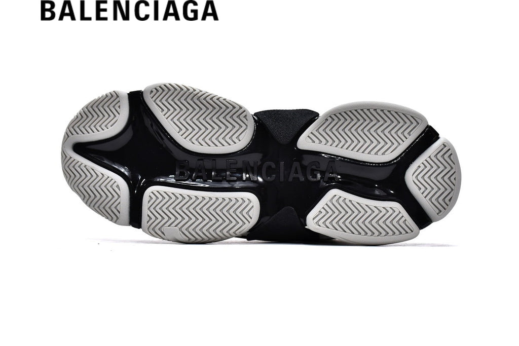 Balenciaga Triple S men's shoes  women sneakers in White and Black