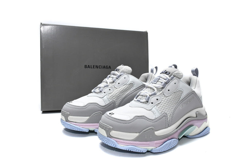 Balenciaga men's shoes Track Sneaker Triple S Sneakers  balenciaga runners White