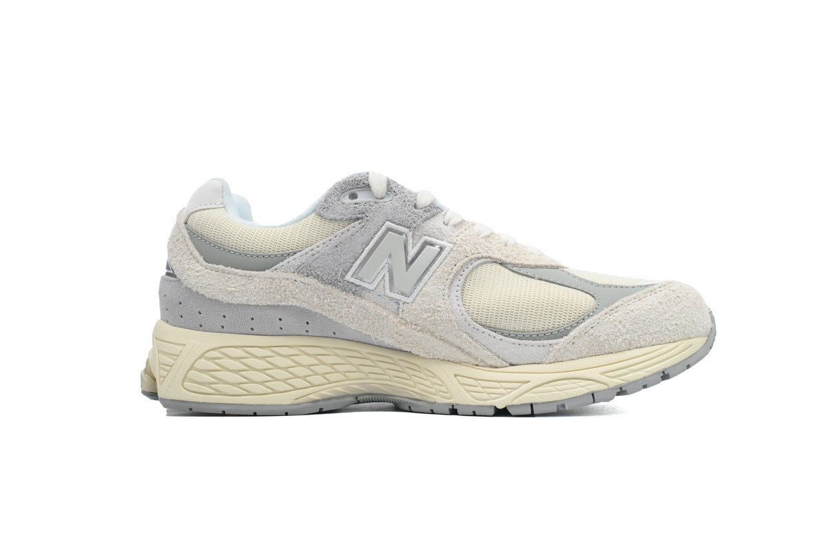 New Balance 2002R Women's & Men's Cream & Light Grey Retro Sneakers