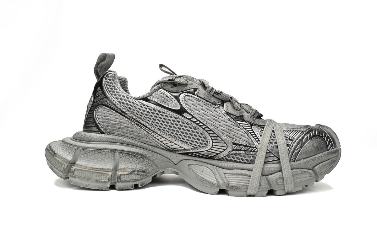 Balenciaga 3XL  men's shoes Track Sneaker – Low-Top Chunky Sole balenciaga runners grey