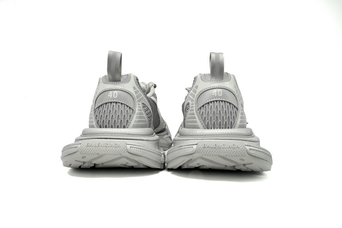 Balenciaga 3XL men's shoes Track Sneaker – Low-Top Chunky Sole balenciaga runners   White