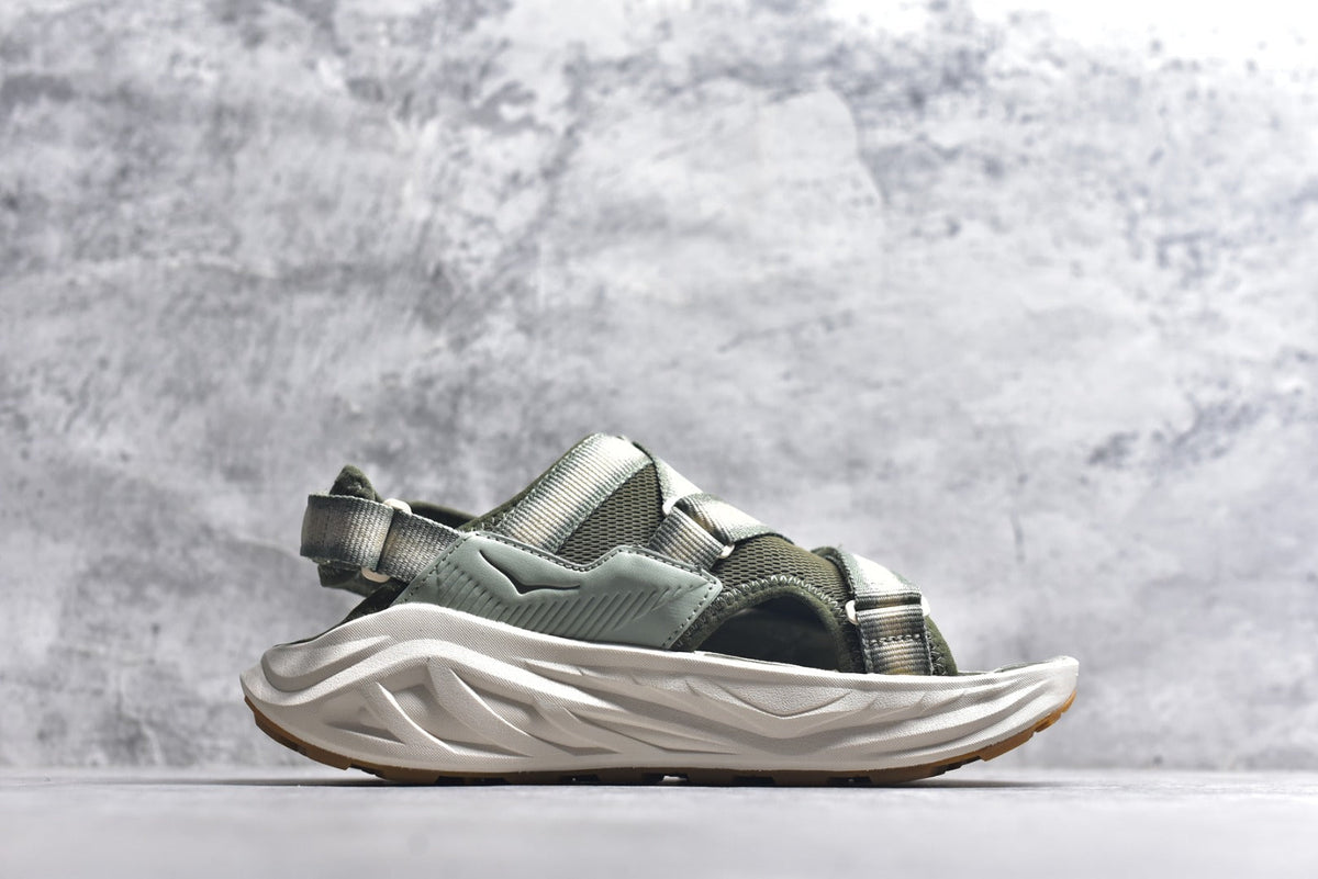 HOKA Recovery Women's Men's Shoes | Sage Green & Cream Buckle Strap Sandals