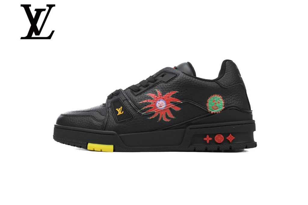 Louis Vuitton Trainer shoes for man  women Sneakers - Black Printed