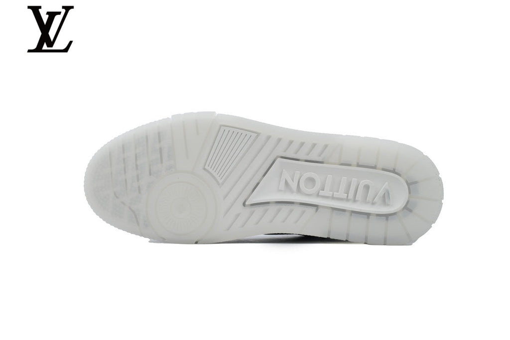 Louis Vuitton Trainer shoes for man  women Sneaker – Black Monogram