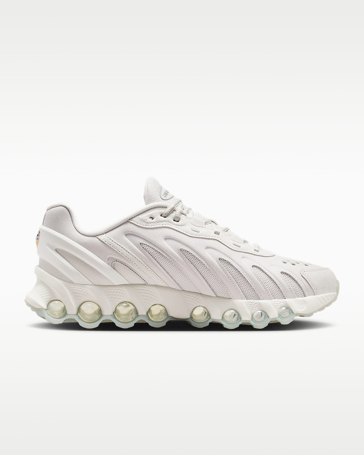 Nike Air Max Dn8 Women's & Men's Sneakers - Cream White / Silver