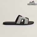 Hermès Izmir Beige Canvas Slide Sandals with Leather Trim