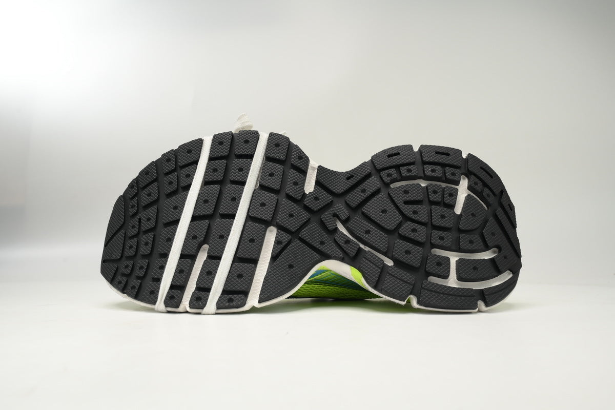 Balenciaga 3XL  men's shoes Track Sneaker – Low-Top Chunky Sole balenciaga runners Fluorescent green