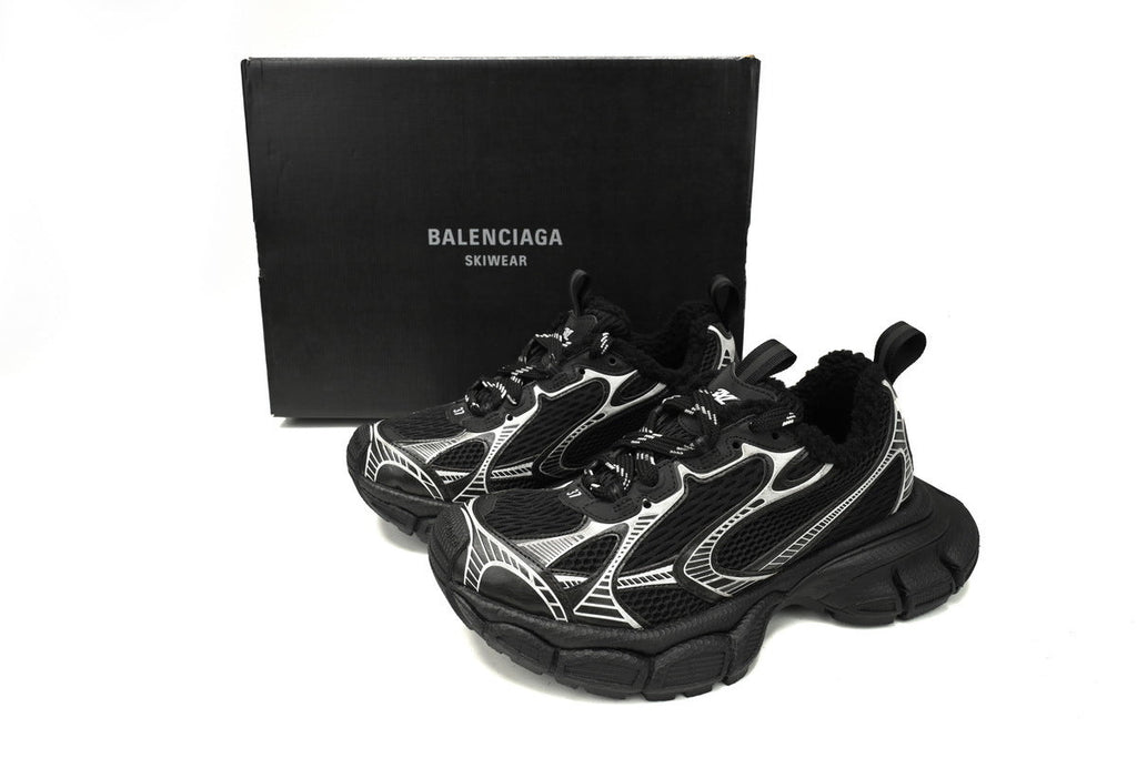 Balenciaga 3XL men's shoes Track Sneaker – Low-Top Chunky Sole balenciaga runners black