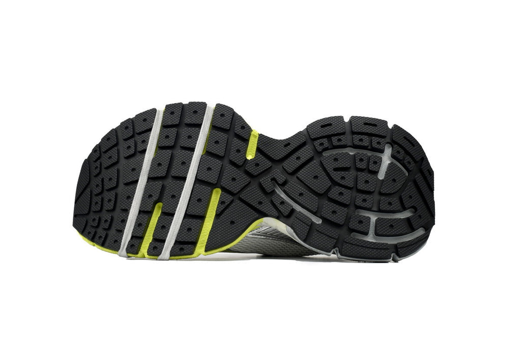 Balenciaga 3XL men's shoes Track Sneaker – Low-Top Chunky Sole   balenciaga runners