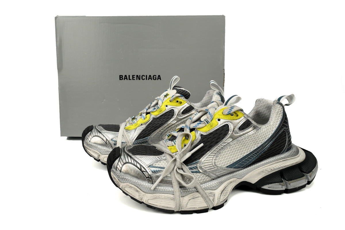 Balenciaga 3XL men's shoes TrackSneaker – Low-Top Chunky Sole  balenciaga runners