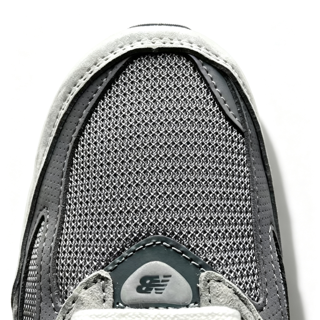 New Balance 990v6 Grey Silver Made in USA Women's & Men's Lifestyle Sneakers