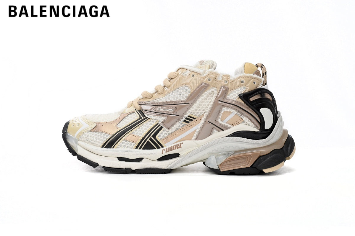 Balenciaga Runner men's shoes  women sneakers — Beige