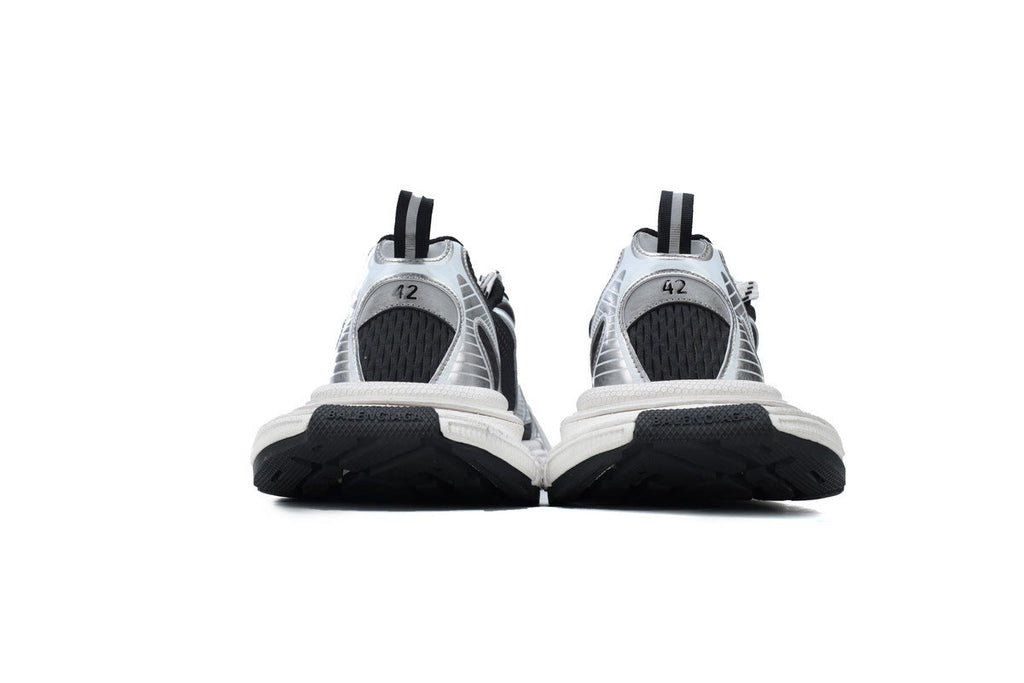 Balenciaga 3XL men's shoes Track  Sneaker – Low-Top Chunky Sole balenciaga runners Black and White
