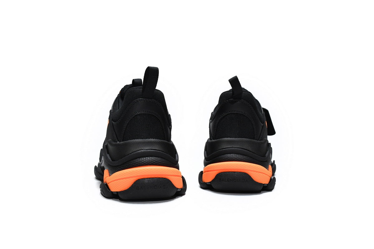 Balenciaga men's shoes Track Sneaker Triple S Sneakers  balenciaga runners  black