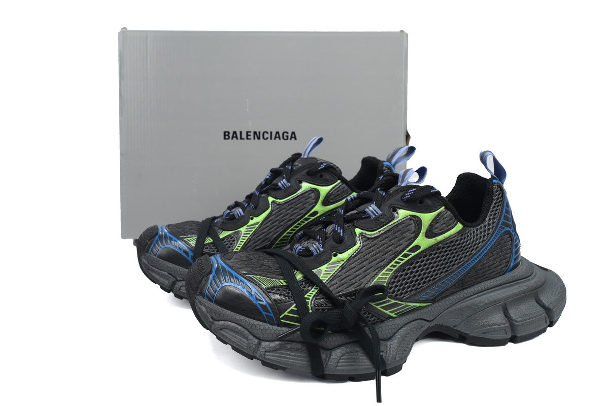 Balenciaga 3XL  men's shoes Track Sneaker – Low-Top Chunky Sole balenciaga runners black
