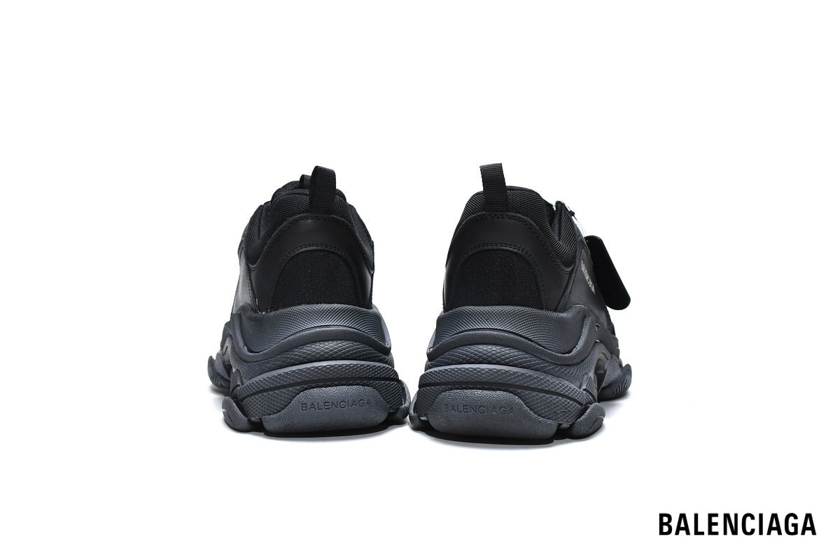 Balenciaga Triple S men's shoes  women sneakers – Triple Black