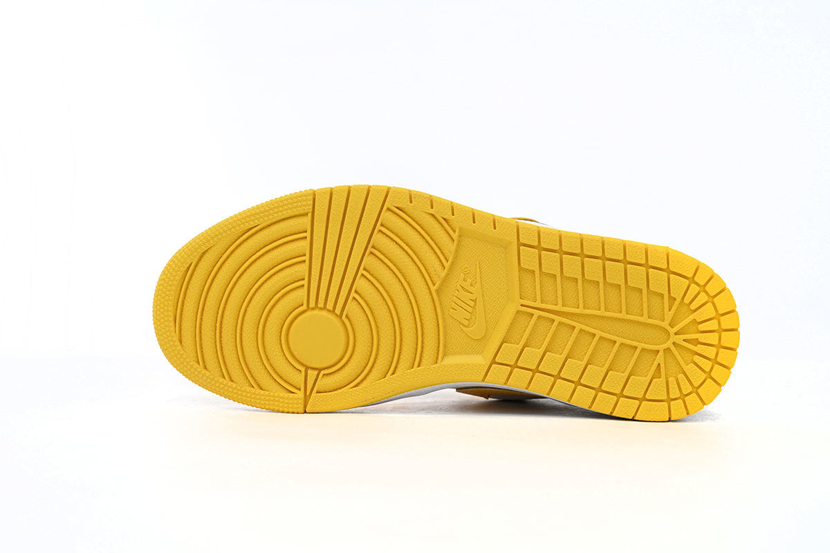 Nike Air Jordan 1 Retro Low Low-Top Sneakers mens low top shoes